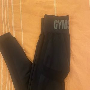 Gym shark leggings 2 pairs
